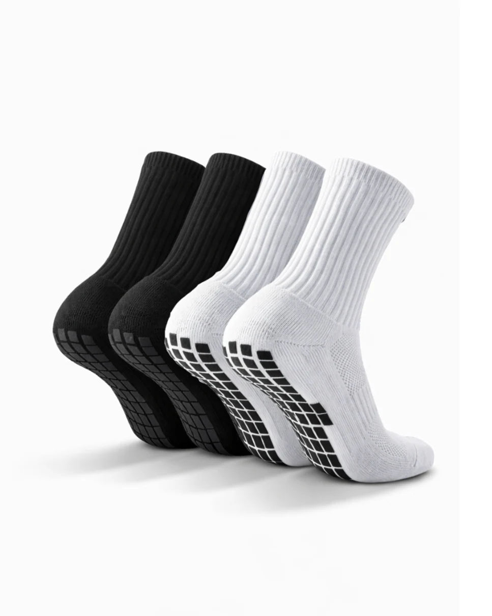 4x Pairs of Plain Black & White Grip Socks
